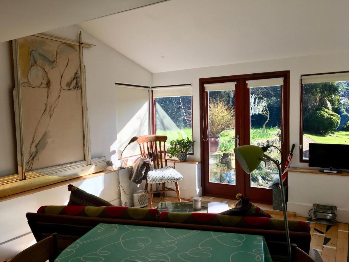 Unique Artists With A Private Garden. Apartment *